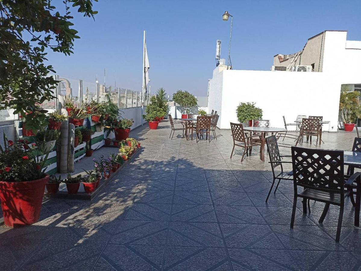 Отель Roma Guadalajara In Downtown Экстерьер фото