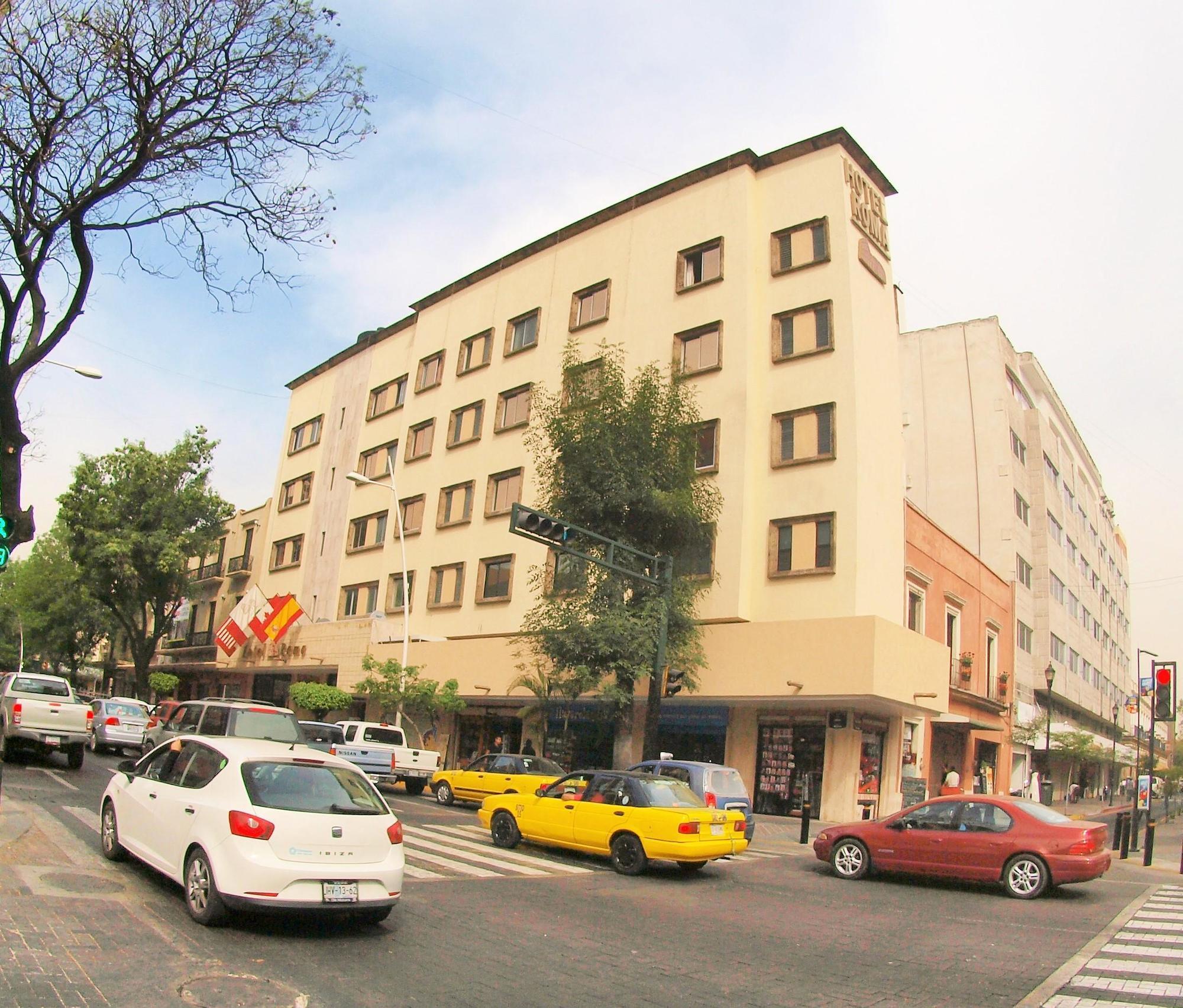 Отель Roma Guadalajara In Downtown Экстерьер фото